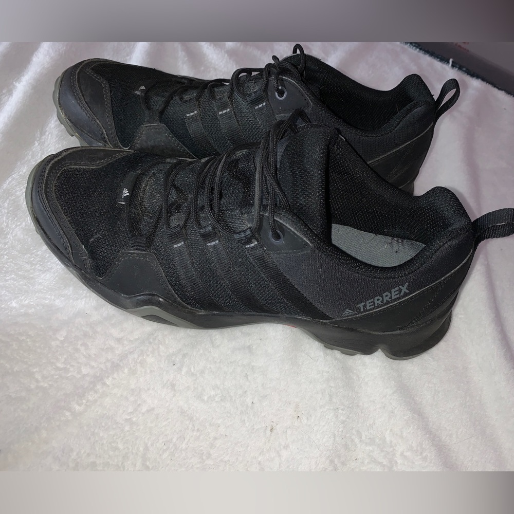 Adidas size 10 Terrex AX2R Hiking shoes.